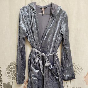 Blue Crushed Velvet Robe with Pockets